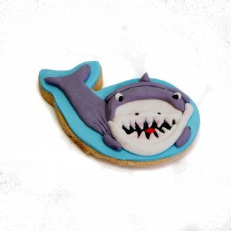 Whale_decorated_as_a_Shark_Cookie_ST_md3