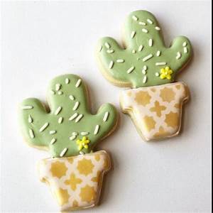 Potted Cactus Premium Tin Cookie Cutter